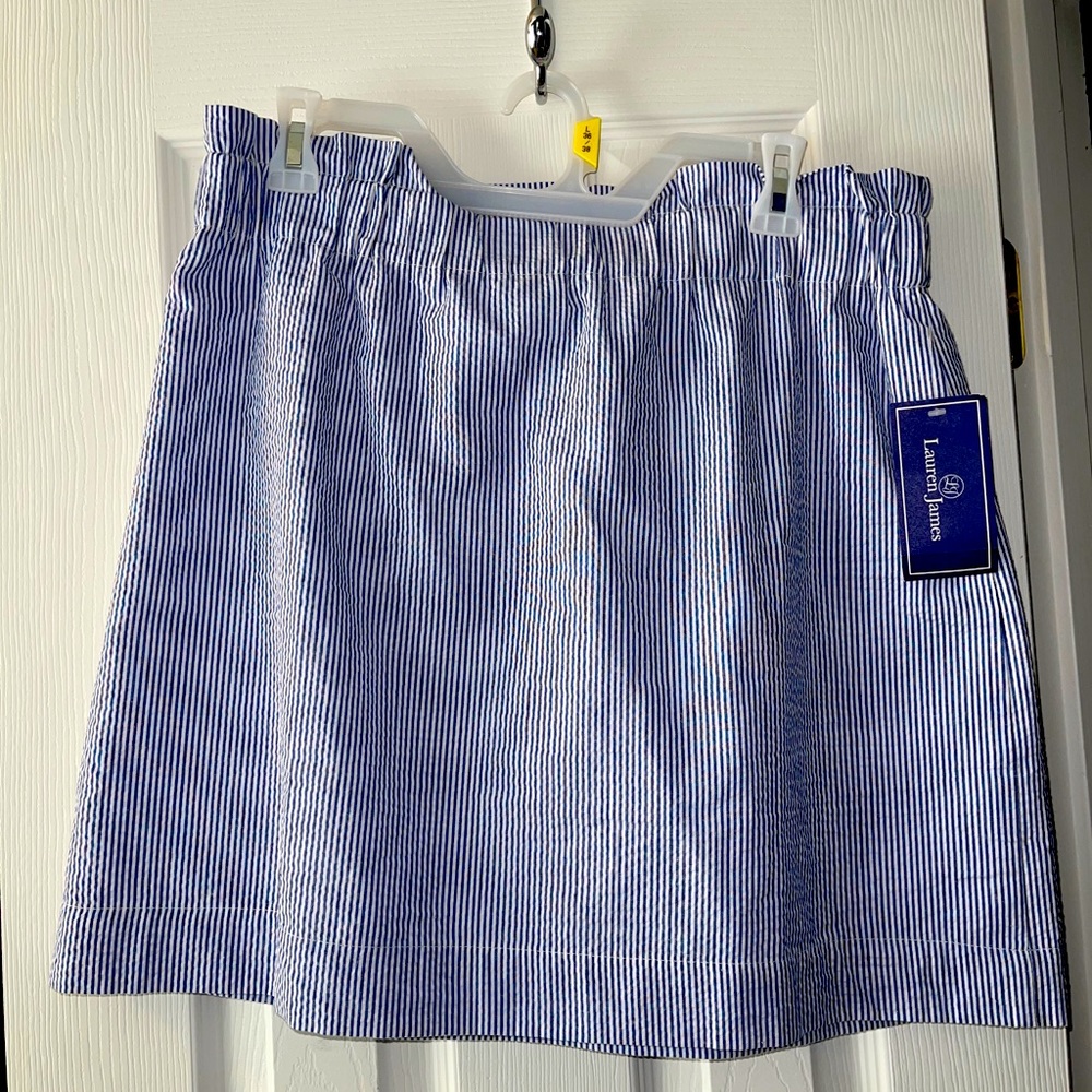 NWT Lauren James Hadley Skirt 💙